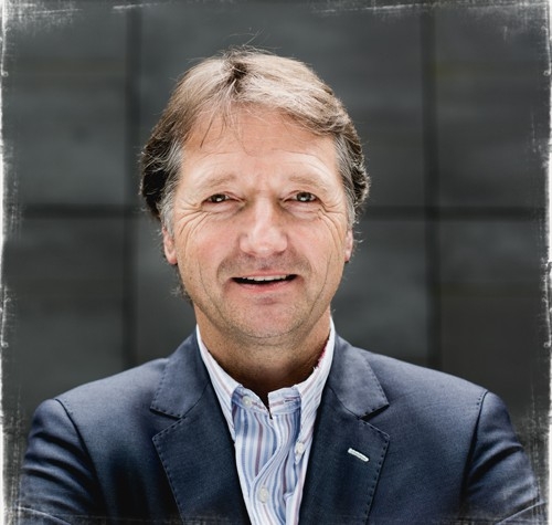 Bert VAN SON